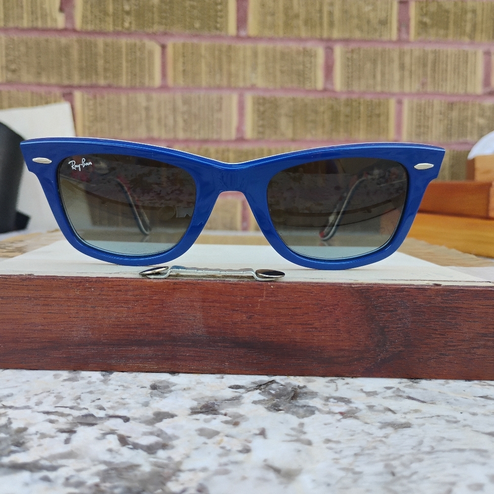 Ray-Ban Wayfares Special Edition